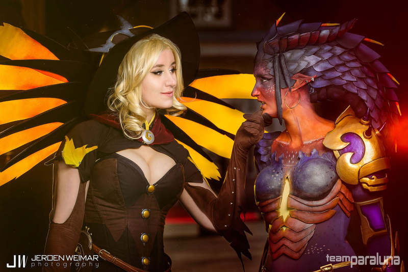 Illustration for article titled Overwatch Cosplay Puts The Guns Down For A Second